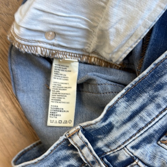 Free People Great Heights Distressed Jeans Size 29 - Picture 4 of 8